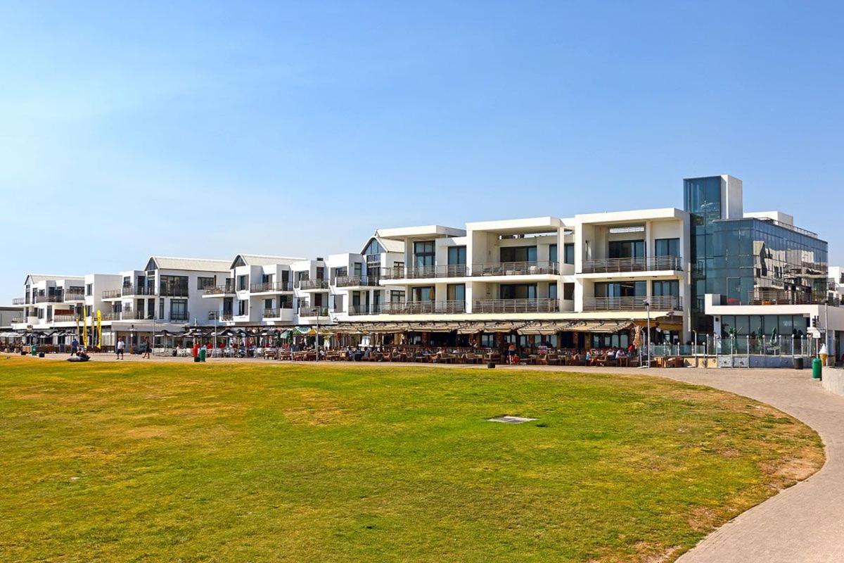 Appartement Eden On The Bay 118 By Hostagents à Bloubergstrand Extérieur photo
